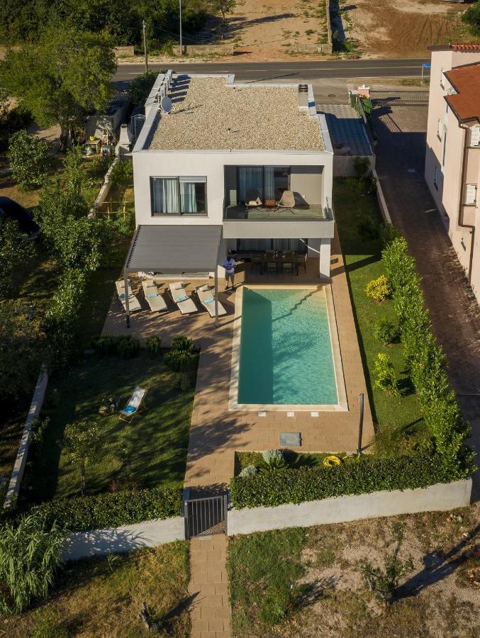Villa Lu-Ma Turanj Buitenkant foto